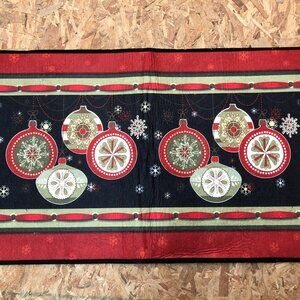 Essential Home 18" x 30" Hanging Ornament Indoor Holiday Christmas Mat #F80